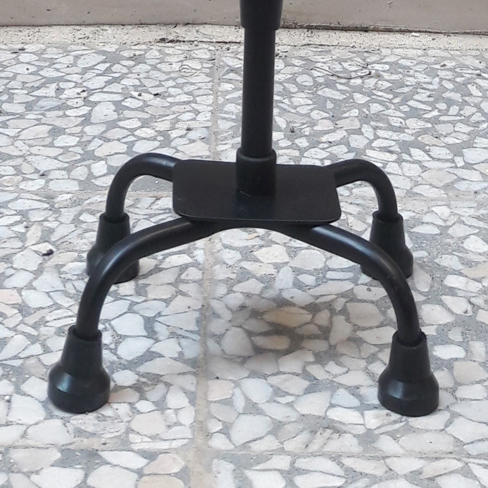 درمانش عصا طبی چهار پایه مدل 02 توانبخشی