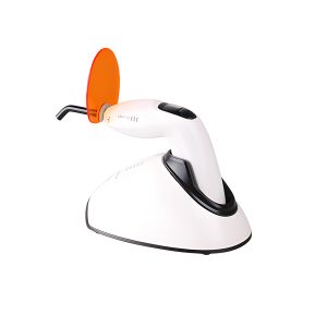 درمانش لایت کیور تفنگی وودپکر مدل LED-F Eco تجهیزات دندانپزشکی